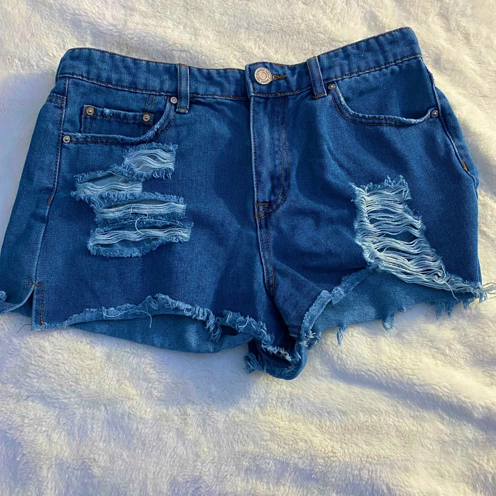 High waisted ripped jean shorts